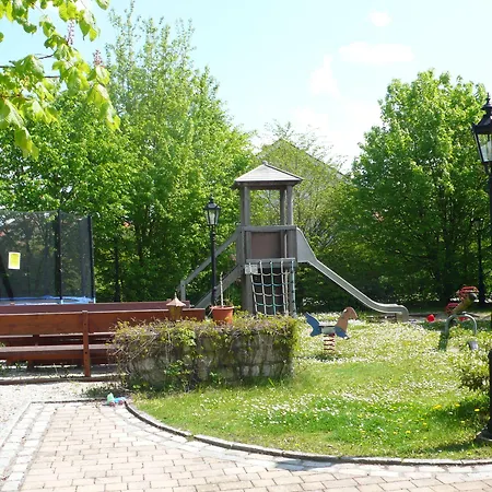 Отель Neuwirt 4*