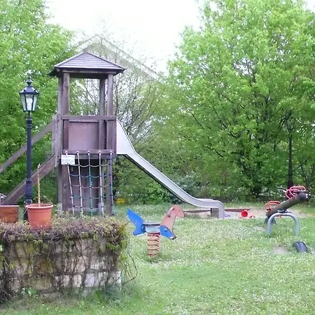 Отель Neuwirt