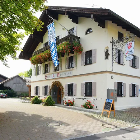 Отель Neuwirt