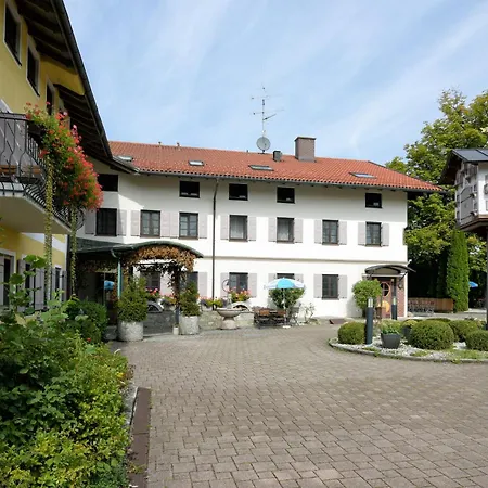Hotel Neuwirt Sauerlach
