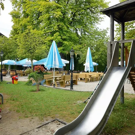 Hotel Neuwirt Sauerlach