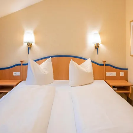 Neuwirt Hotel